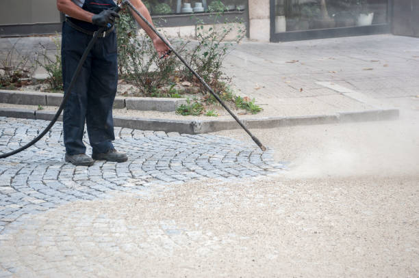 Best Graffiti Removal  in Elgin, OR